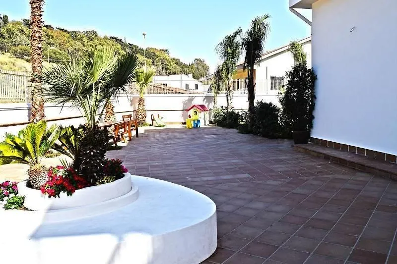 Bella Villa San Leone Bed & Breakfast